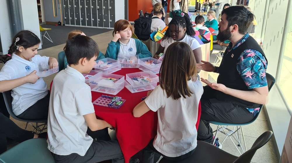 Primary Electronics - Build a Bot