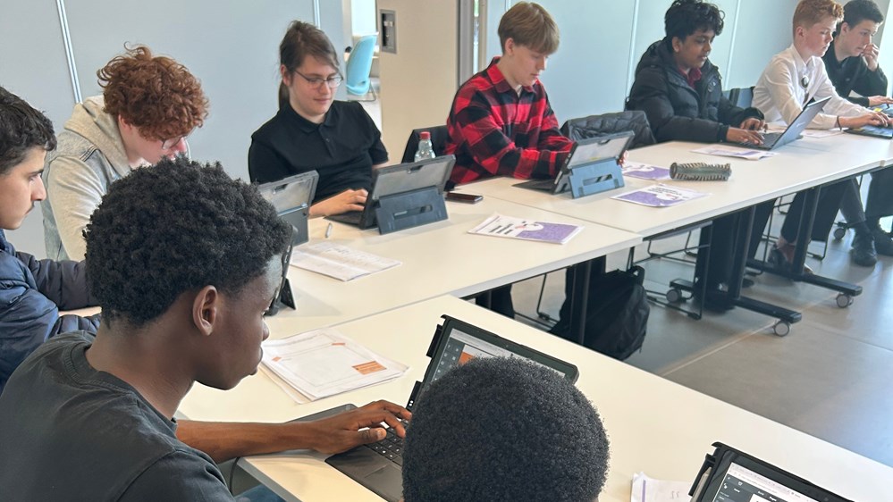 AI Explorer Workshop (KS3)