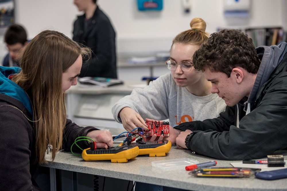 Semiconductor Skills in Schools